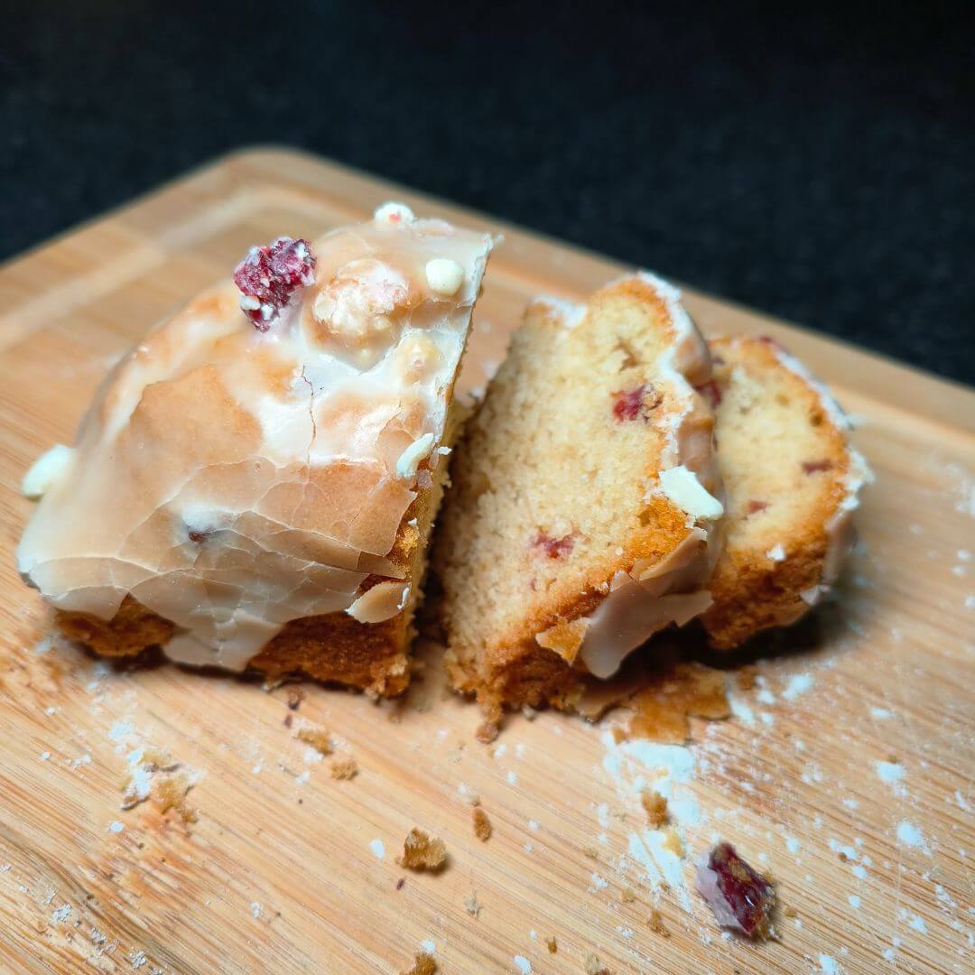 Protein Cranberry & White Chocolate Cake