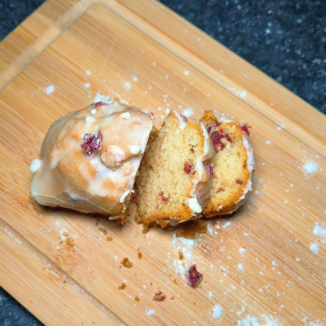Protein Cranberry & White Chocolate Cake